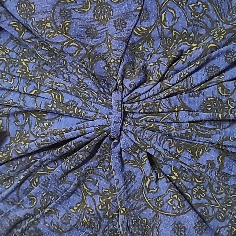 Long Sleeve Top - Picture 3 of 3